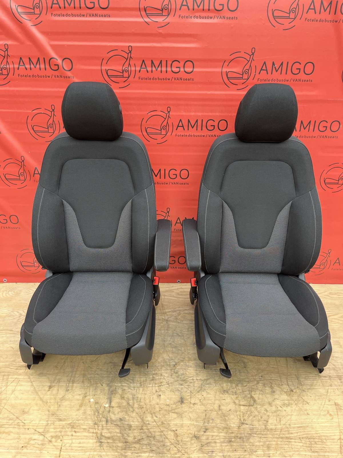 Seat Mercedes Vito W447 driver passenger 2014-2022 armrest adjustments  SANTIAGO, Front seat \ sets Mercedes \ Vito \ 2014-20.. Mercedes Vito W477