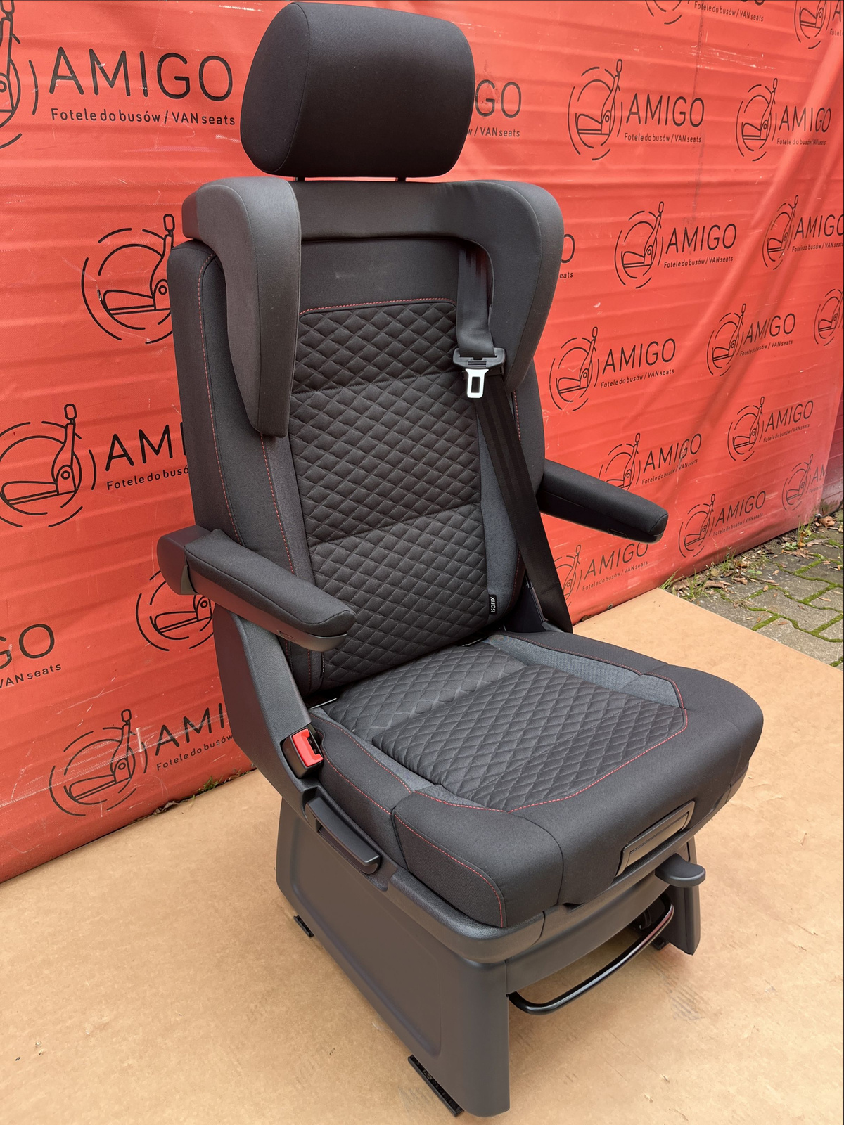 Seat VW T6 T6.1 Multivan Caravelle titan black JOIN swivel rear t5 with child seat