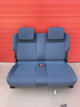Fotel dwójka tył 3 trzeci rząd  VW Caddy 2K