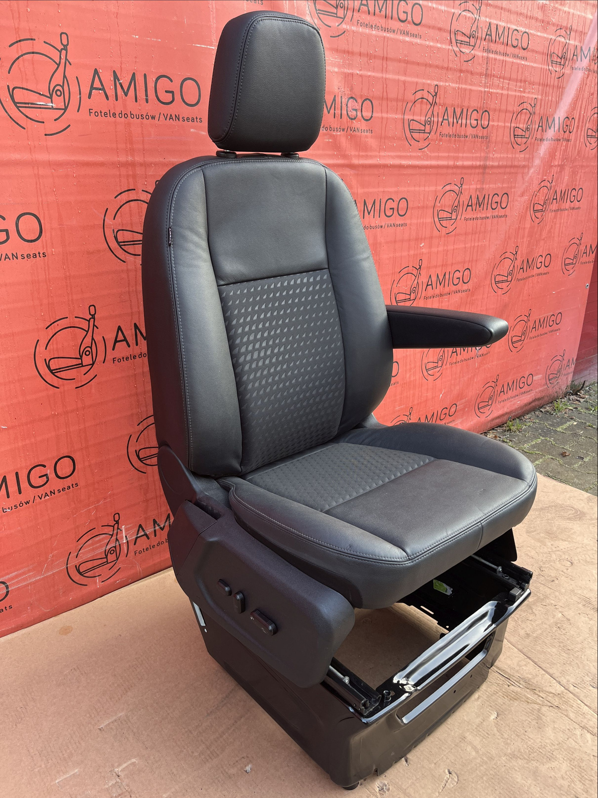 Fotel pasażera elektryczny Ford Transit Custom SPORT skóra DYNAMO podgrzewany Airbag