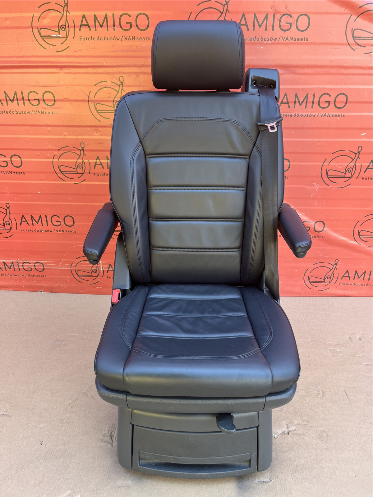 VW T6 Drehsitz Multivan Sitz Hinten Einzelsitz Leder Schwarz titan ISOFIX T5