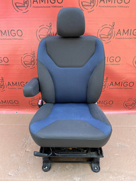 Fotel kierowcy grzany Opel Vivaro Trafic Primastar