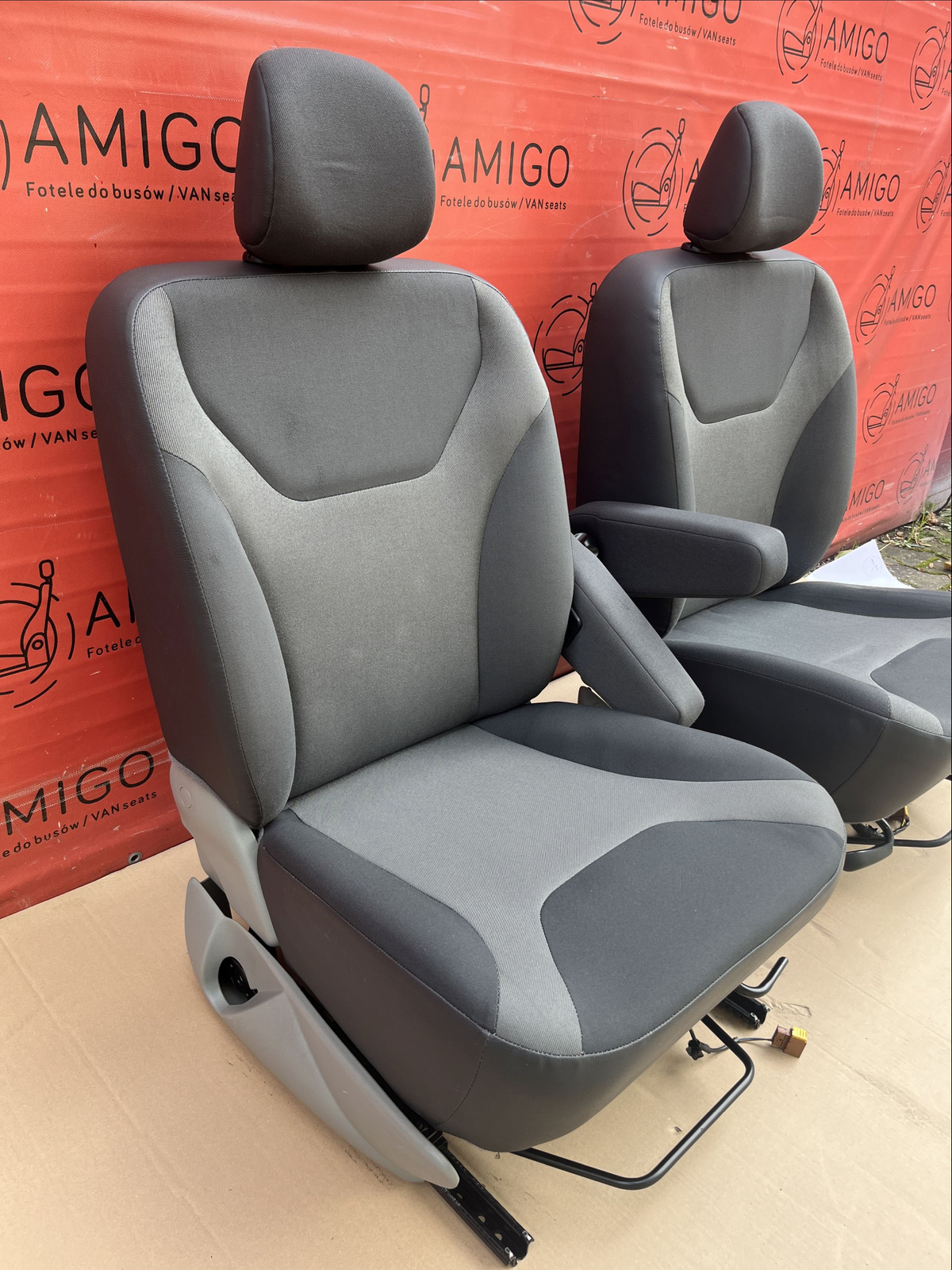 OPEL VIVARO TRAFIC PRIMASTAR Fahrersitz Beifahrersitz Sitz 2001-2014