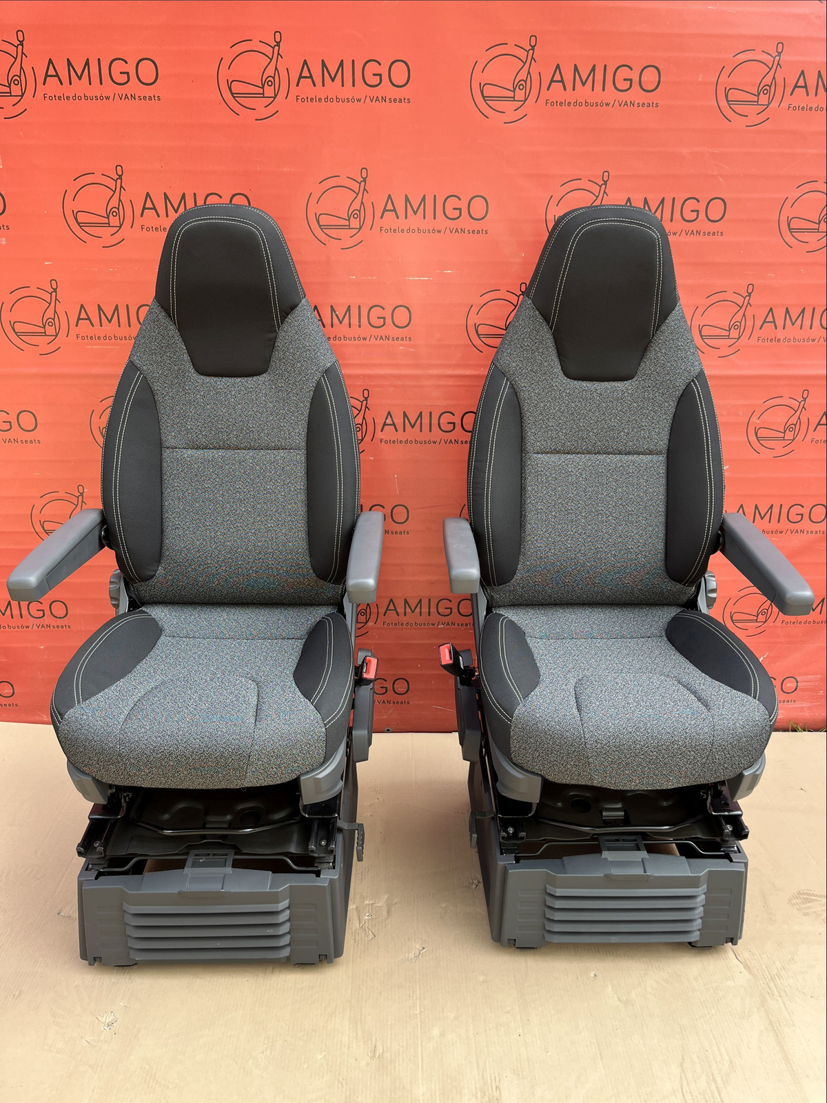 Seats Fiat Ducato Boxer Relay Proace Max Movano C left right swivel driver seat passenger CAMPER HYMER