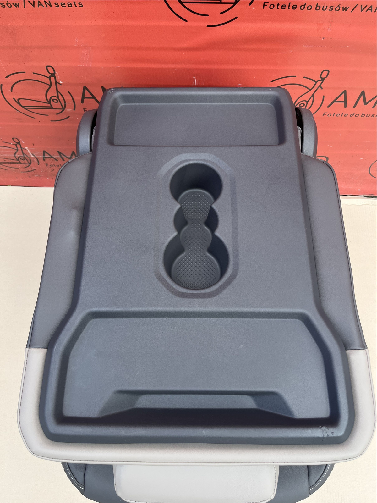 NEU VW Multivan Sitz mittel Einzelsitz ISOFIX t7 Savona Leder