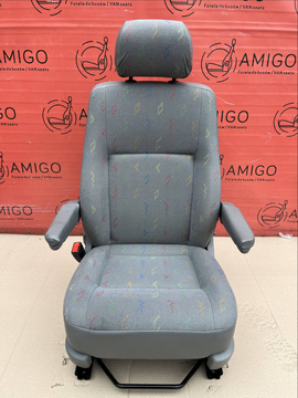 VW T5 Fahrersitz Sitz seat mit Armlehnen Inka