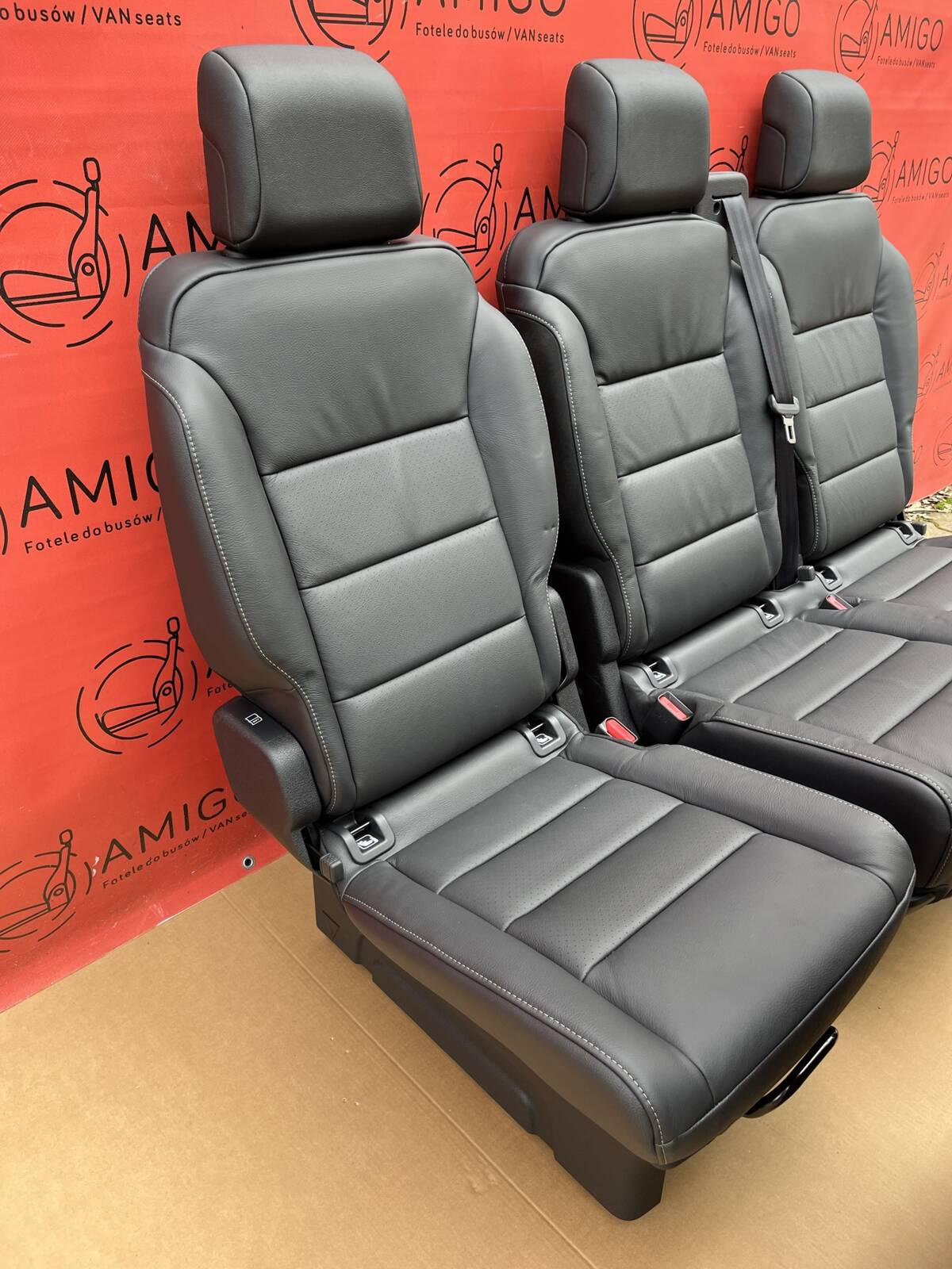 Rear seats bench single Traveller Spacetourer Ulysse Zafira Vivaro Proace leather rails