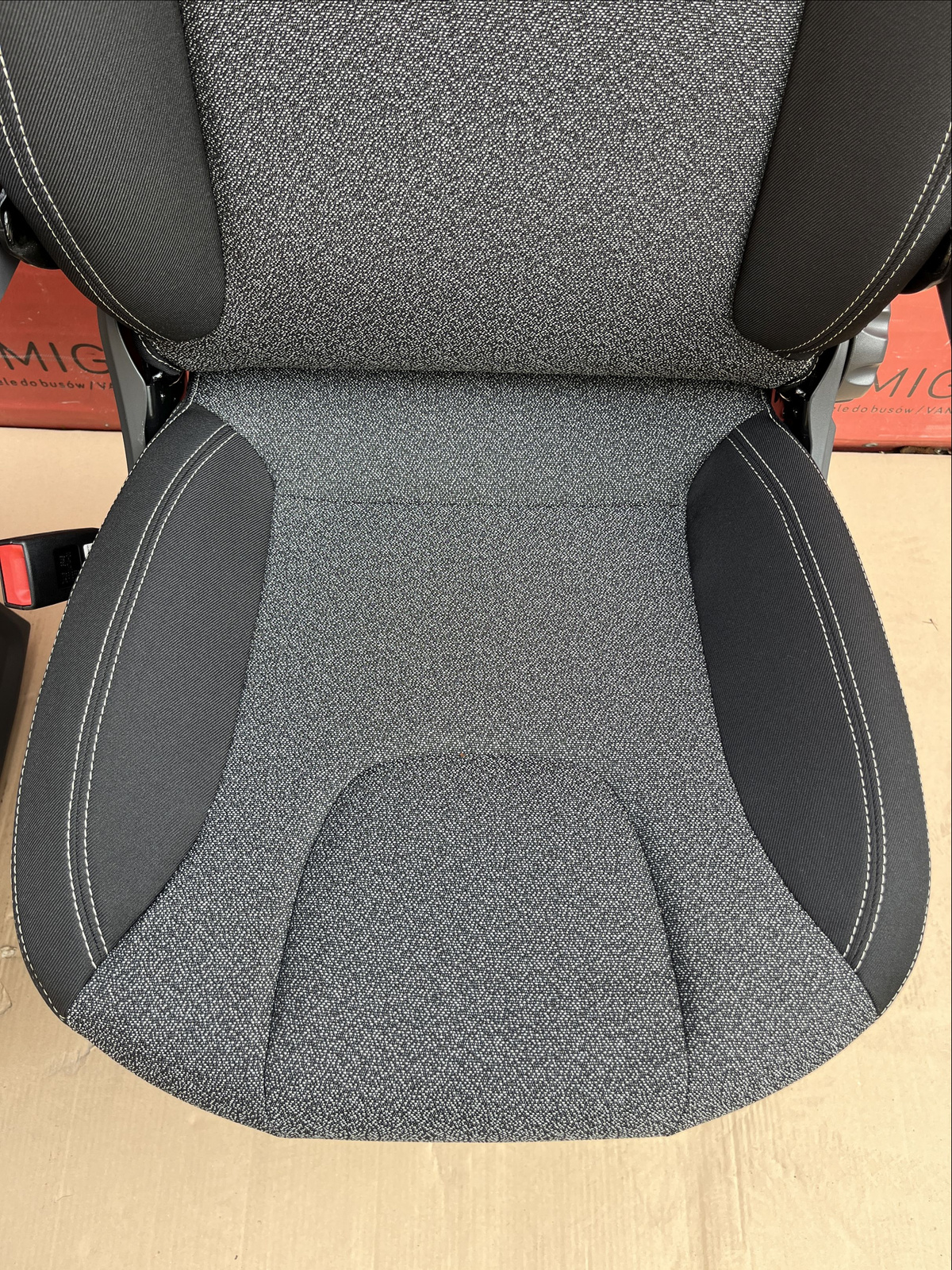 Seats Fiat Ducato Boxer Relay Proace Max Movano C left right swivel driver seat passenger CAMPER HYMER