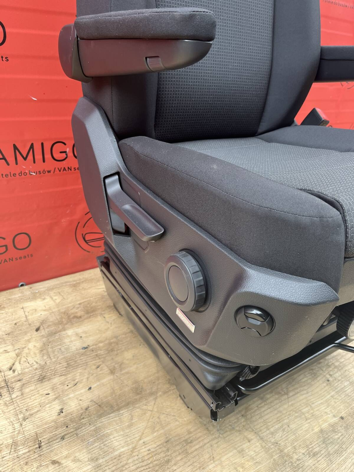 Fotel przód pasażera pneumatyczny ErgoComfort MAN TGE VW Crafter II 2016-25