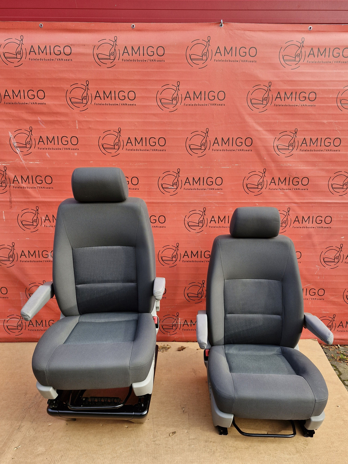 Driver passenger Captain seats seat VW T5 grey DUO Caravelle