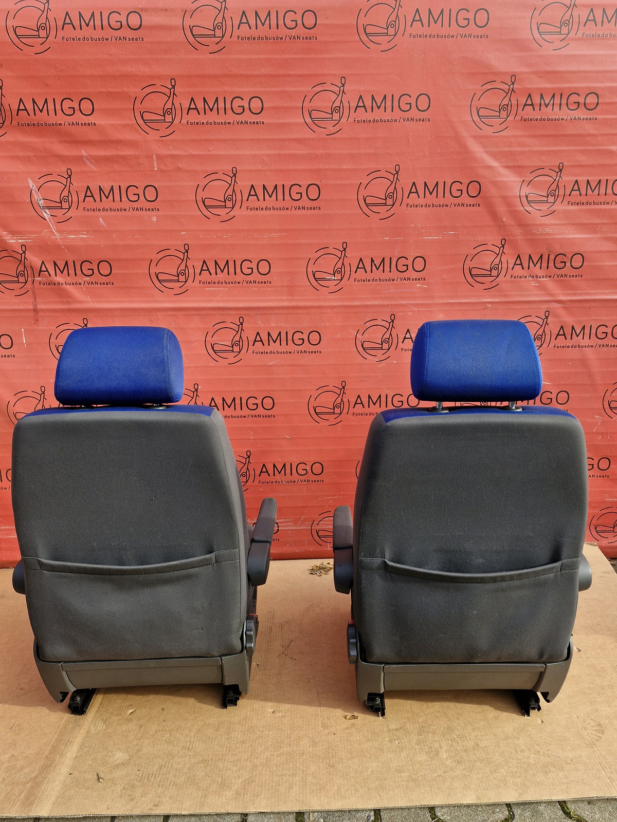 Driver passenger Captain seats seat VW T5 blue DUO Caravelle