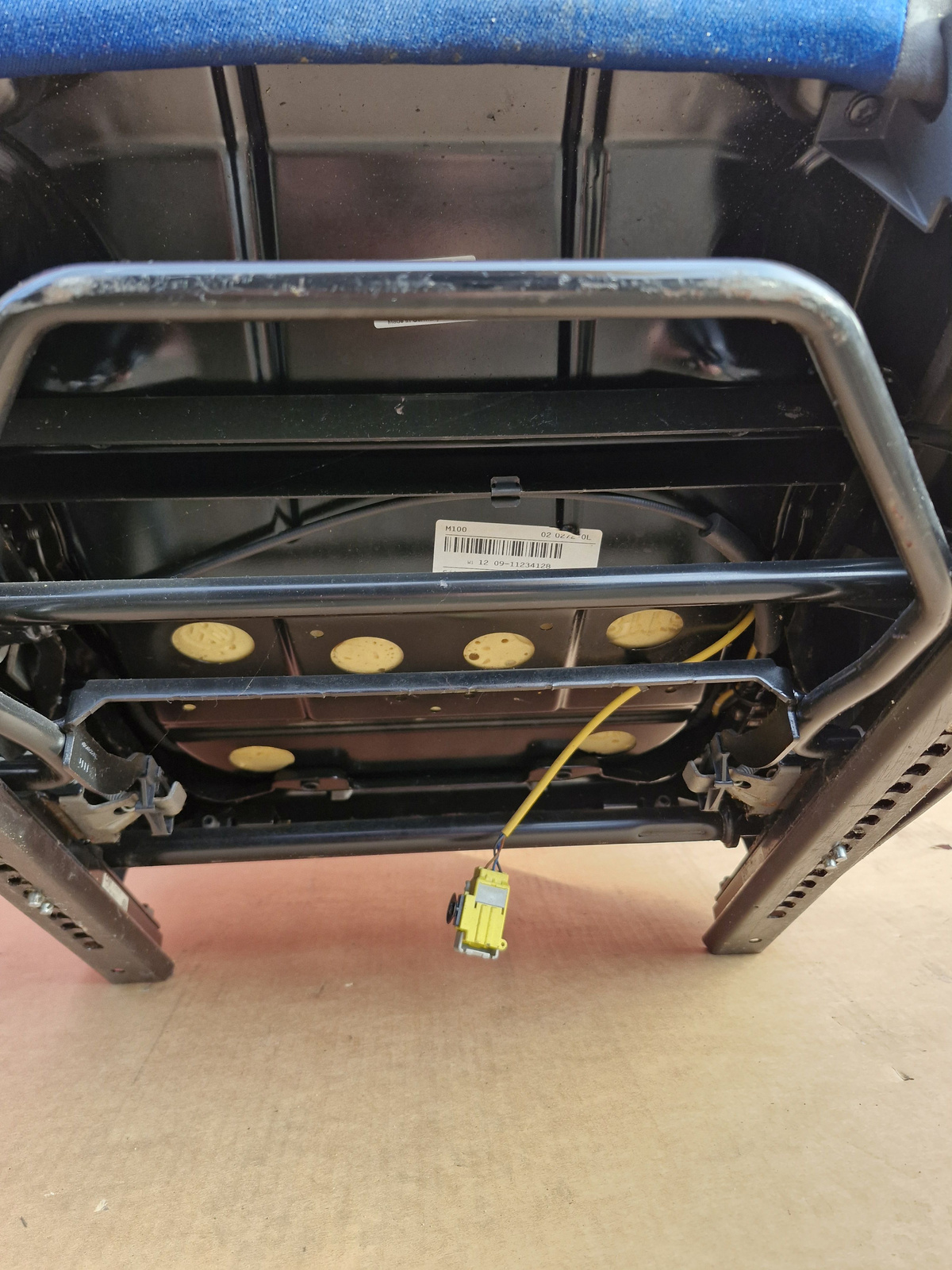 Driver passenger Captain seats seat VW T5 blue DUO Caravelle