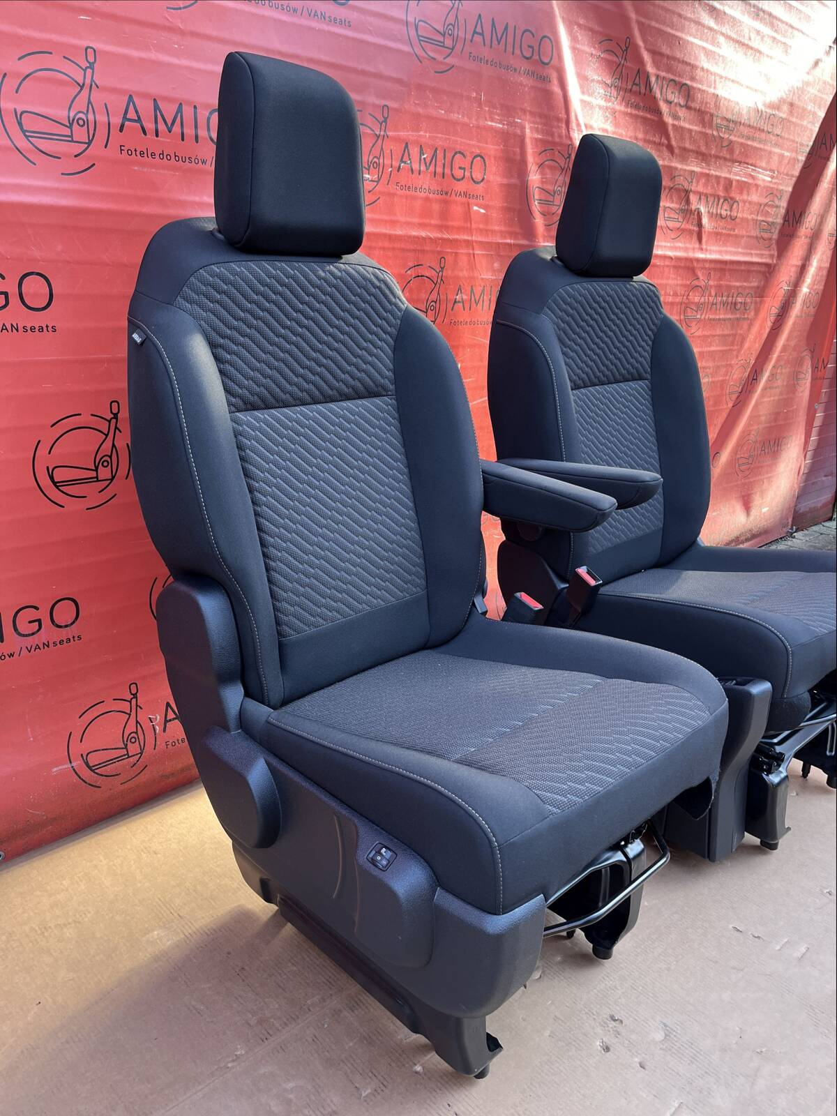 Fotel kierowcy pasażera Toyota Proace Traveller Spacetourer Expert Jumpy Zafira Vivaro Scudo