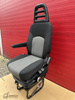 Iveco Daily 2006-2014 Fahrersitz Sitz Vorne Links Luftfederung Armlehne