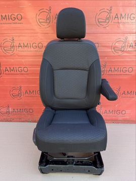 Seat EU passenger | UK driver Opel Vivaro B Renault Trafic NV300 Talento airbag heated