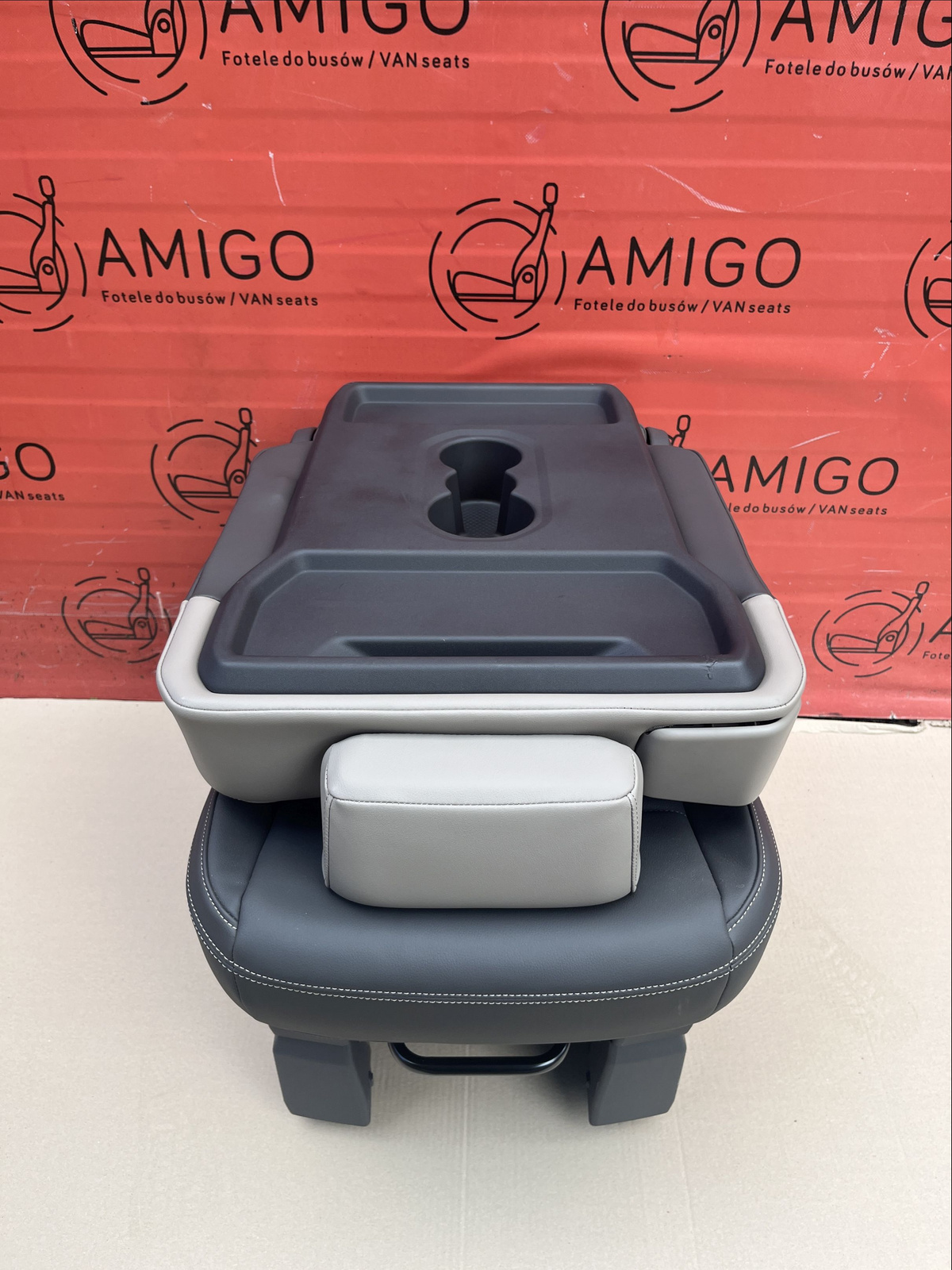 NEU VW Multivan Sitz mittel Einzelsitz ISOFIX t7 Savona Leder