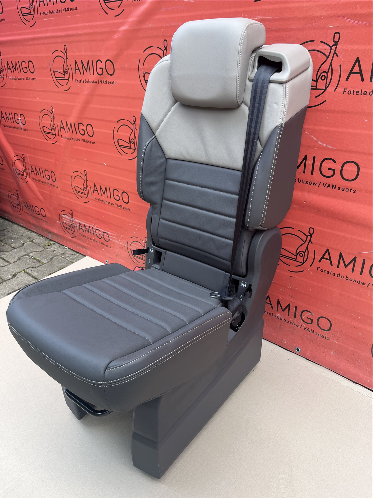 NEU VW Multivan Sitz mittel Einzelsitz ISOFIX t7 Savona Leder