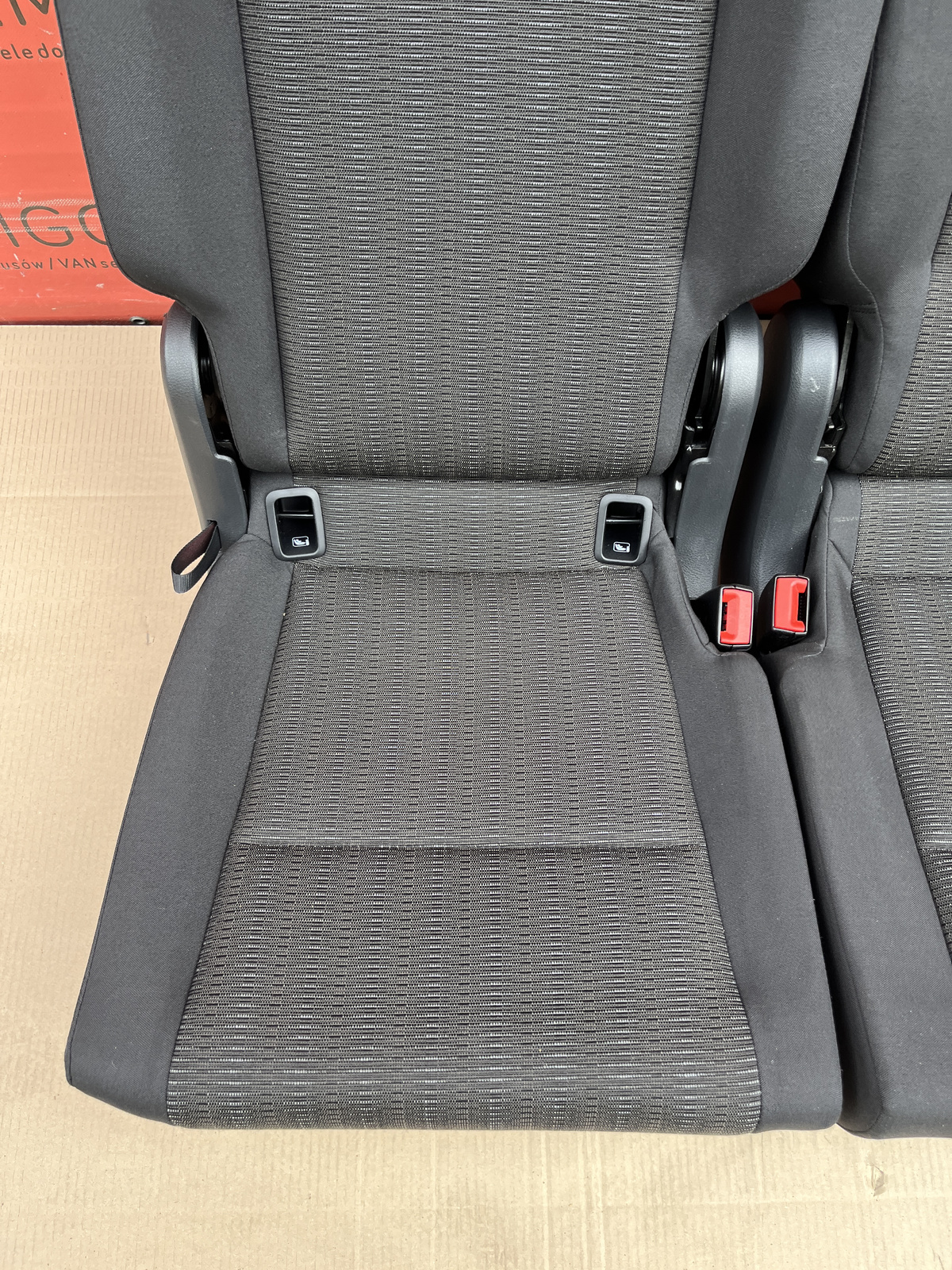 VW Caddy Sitz zweite Sitzreihe 2er Sitzbank Klappsitz PANDU