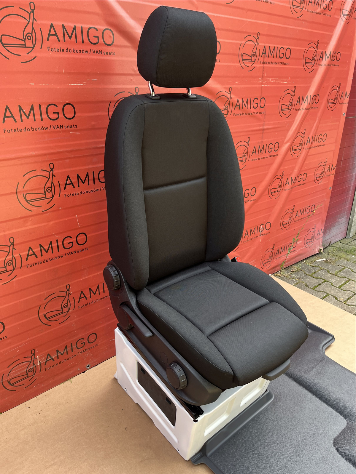 Seat Mercedes Sprinter W907 W910 EU passenger seat | UK driver 2018-2025 Maturin with base
