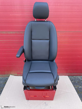 MB Sprinter W907 Fahrersitz 2018-2022 Einstellungsmöglichkeiten Artico Armlehne