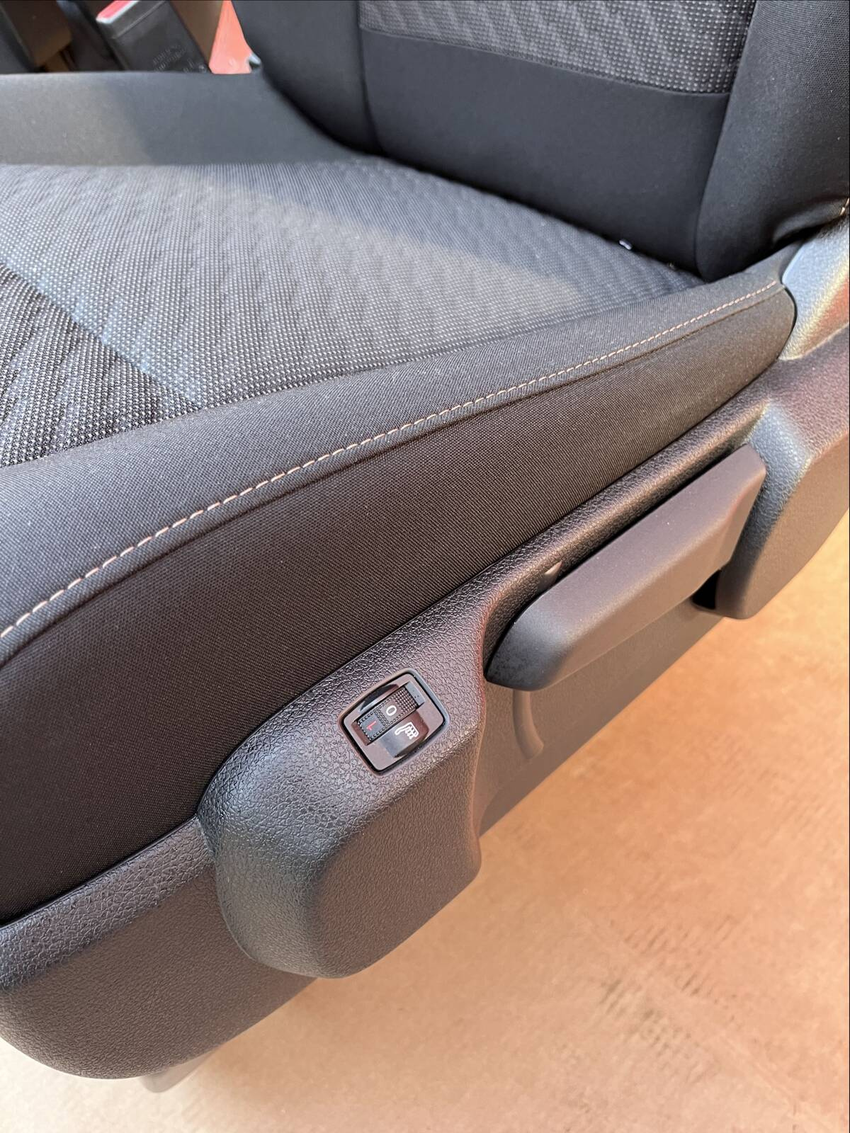 Fotel kierowcy pasażera Toyota Proace Traveller Spacetourer Expert Jumpy Zafira Vivaro Scudo