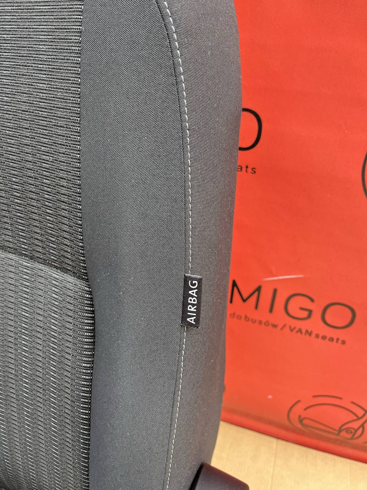 Fotele przód VW T6 kierowcy pasażera Pandu airbag komfort T5