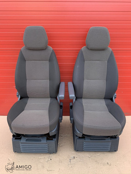 Fiat Ducato Jumper Boxer Fahrersitz Beifahrersitz Vorne Sitze Sitz Armlehne