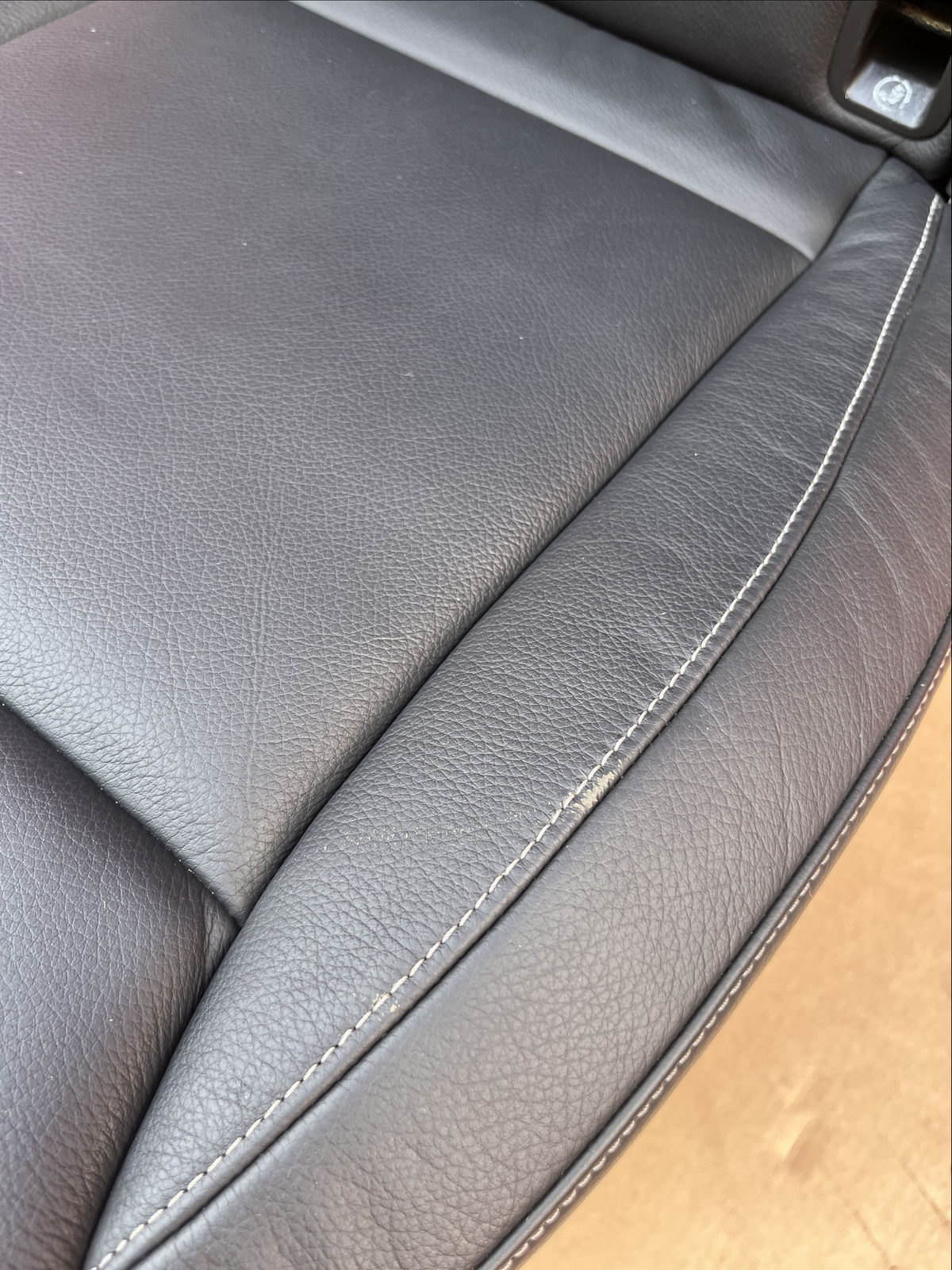 Mercedes V-Klasse W447 Schwarz Lugano Leather Einzelsitz Hinten