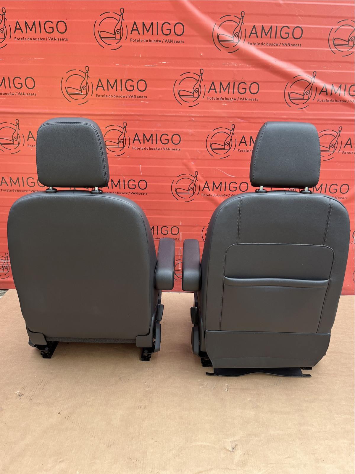 Fotel kierowcy i pasażera Ford Transit Custom SPORT skóra DYNAMO podgrzewane Airbag