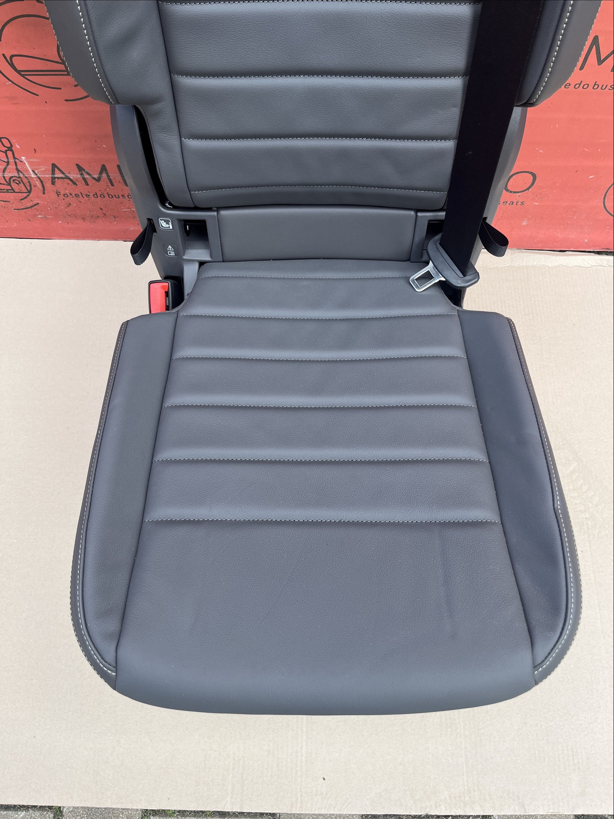 NEU VW Multivan Sitz mittel Einzelsitz ISOFIX t7 Savona Leder
