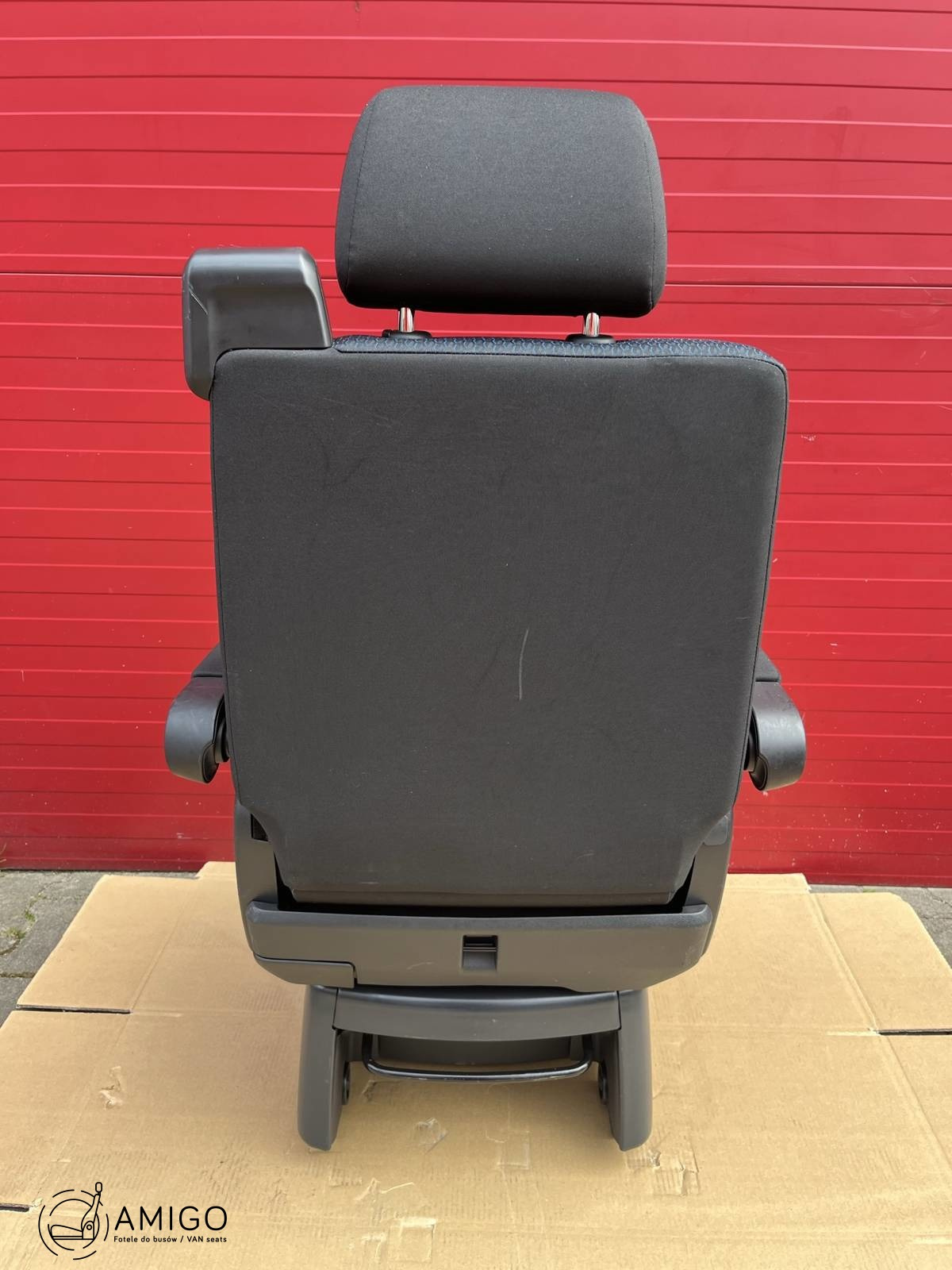 Seat VW T6 Multivan Caravelle Freestyle KUTAMO Blue swivel rear t5