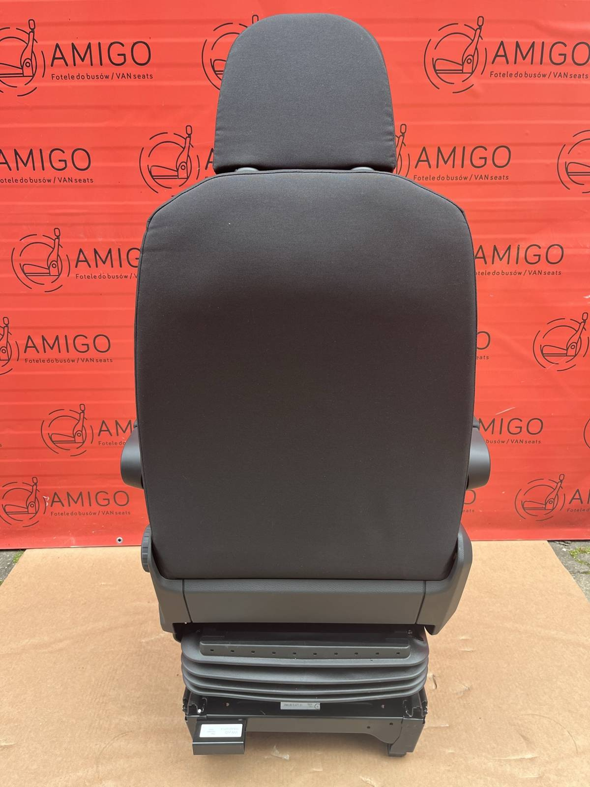 VW Crafter II MAN TGE 2016-2025 UK driver seat | EU passenger seat captain armrest suspension