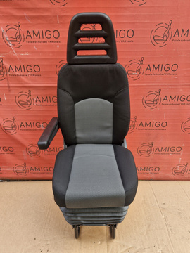 Iveco Daily 2006-2014 Fahrersitz Sitz Vorne Links Luftfederung Armlehne